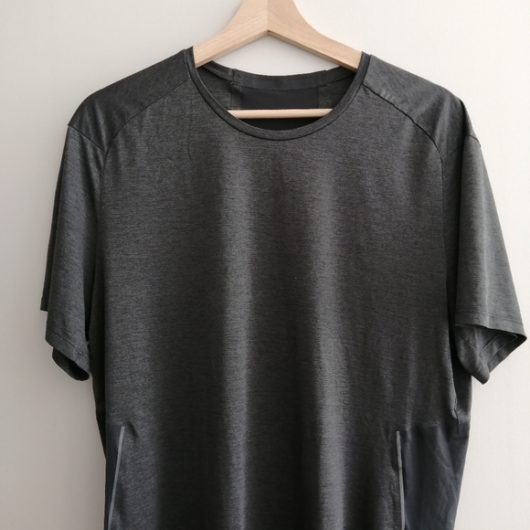 Lululemon Men's Fast and Free Short Sleeve Gray T-shirt Medium - Picture 5 of 16
